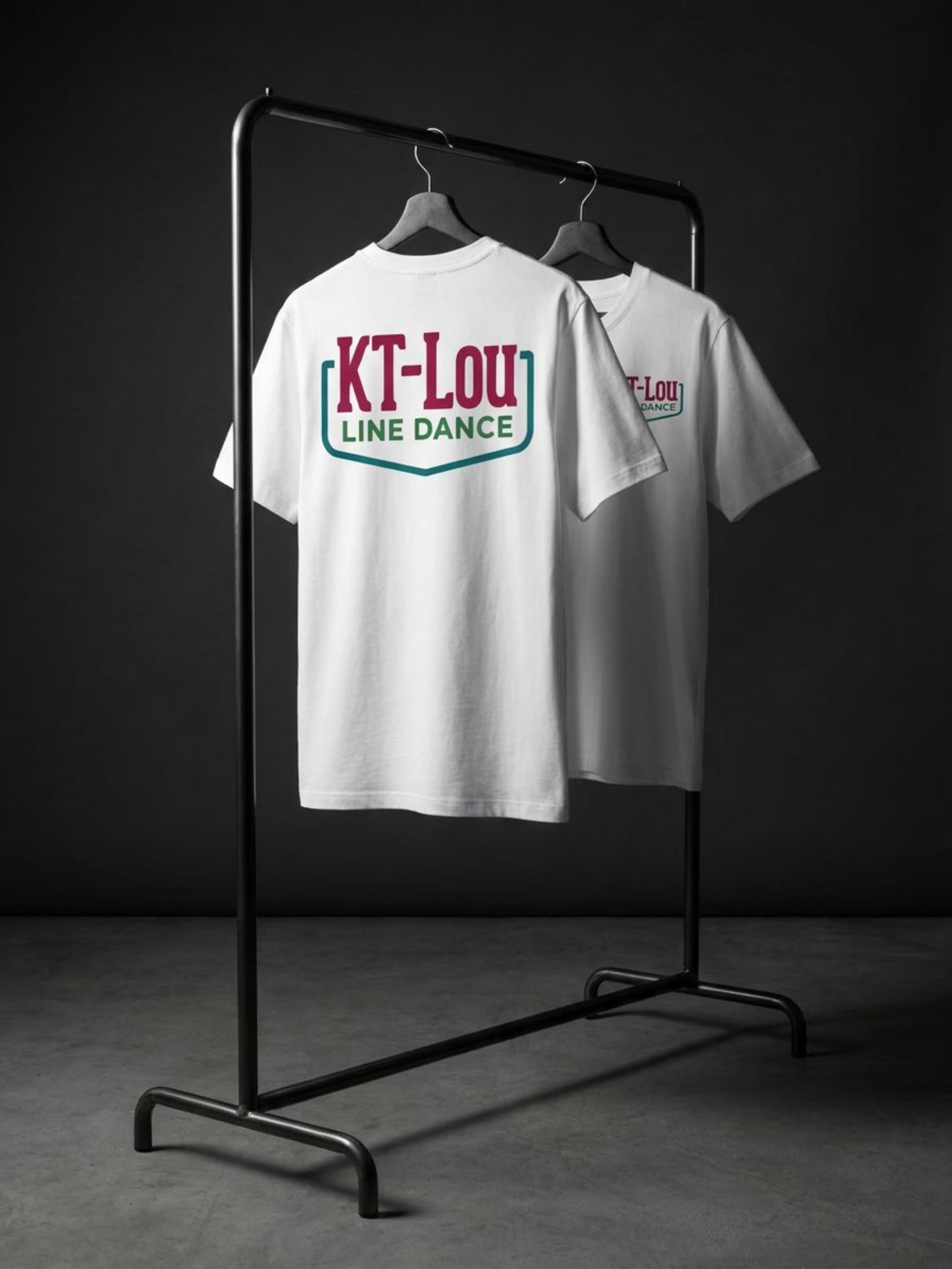 Plain/dark logo unisex tee